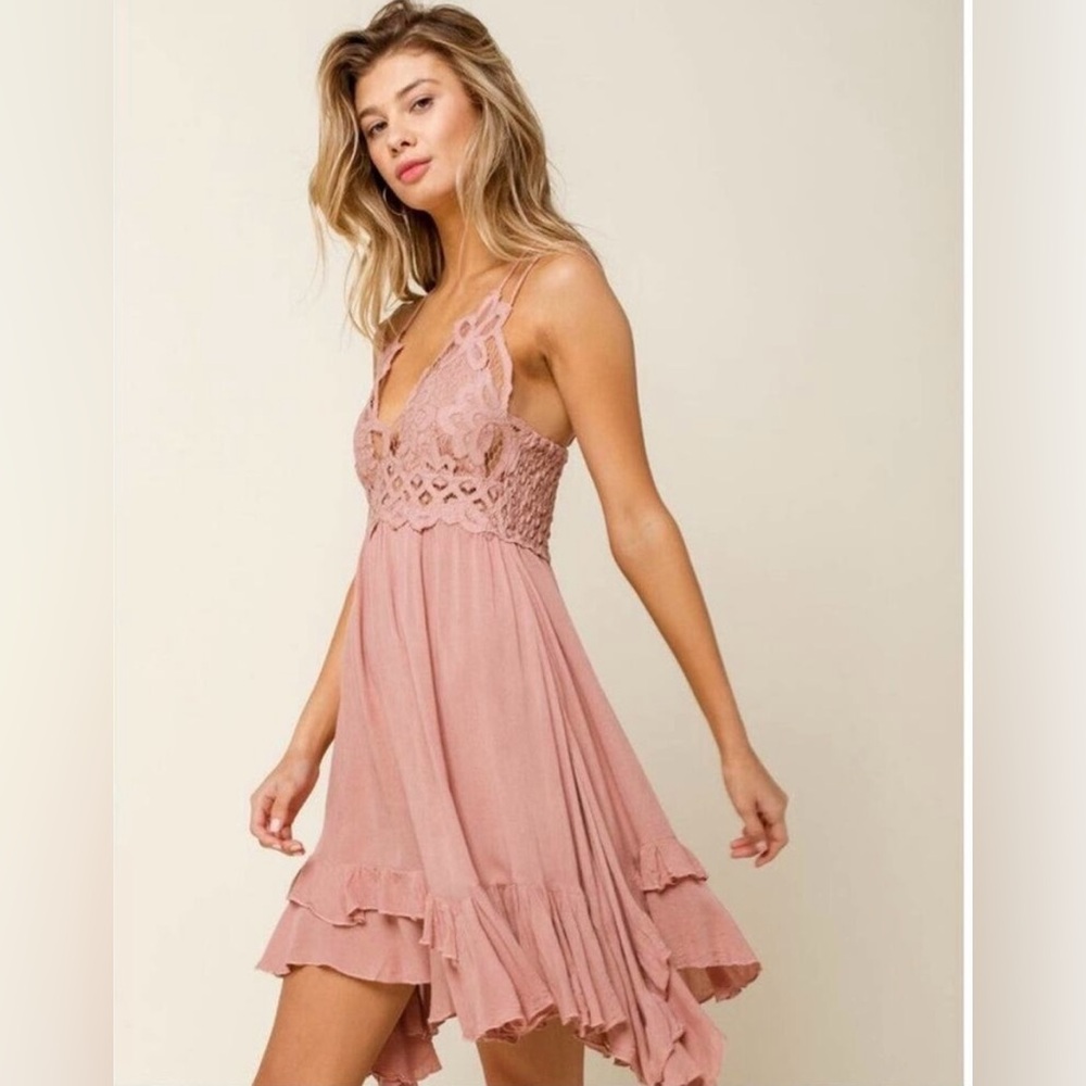 Free People One Adella Slip in Rose